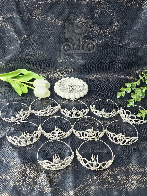 تاج تولد گوجه ای